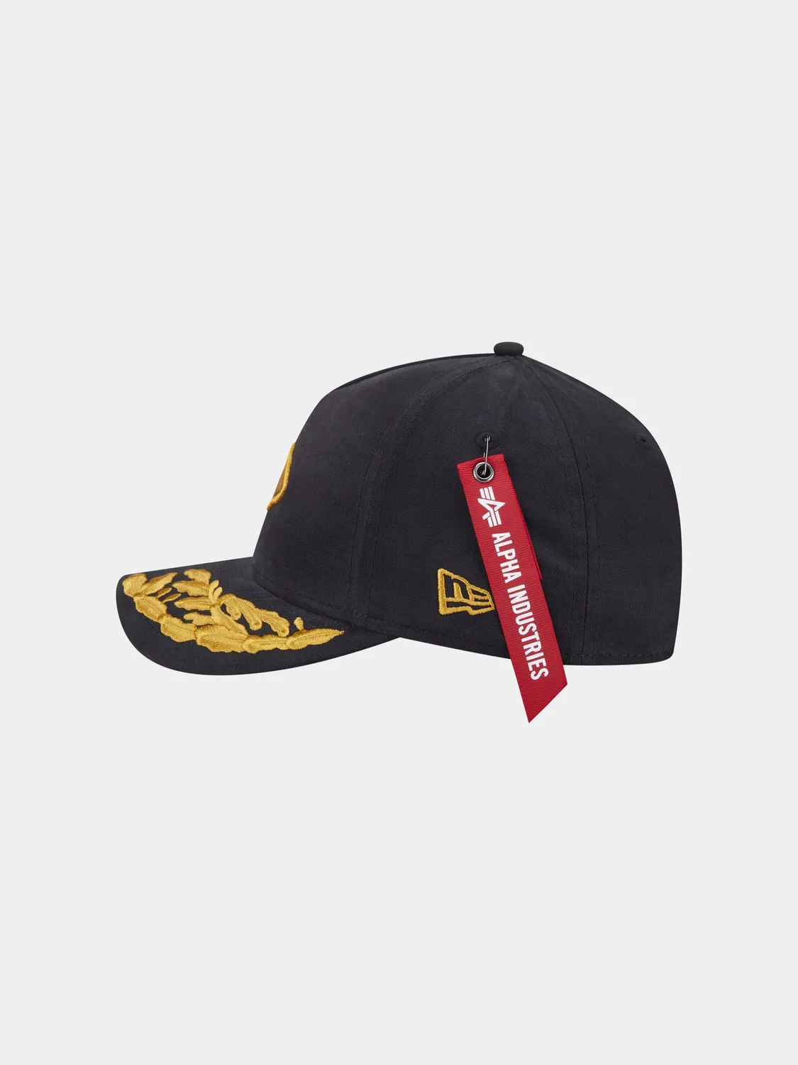 Alpha Industries Chiefs 940 șapcă neagră ajustabilă