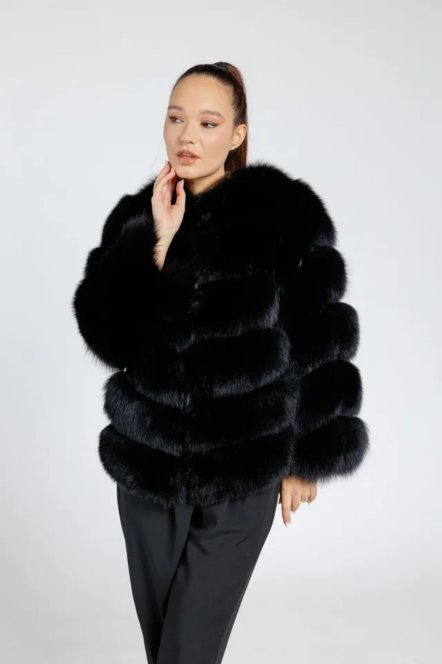 Mareus Obsidian 255 haina blana vulpe damă