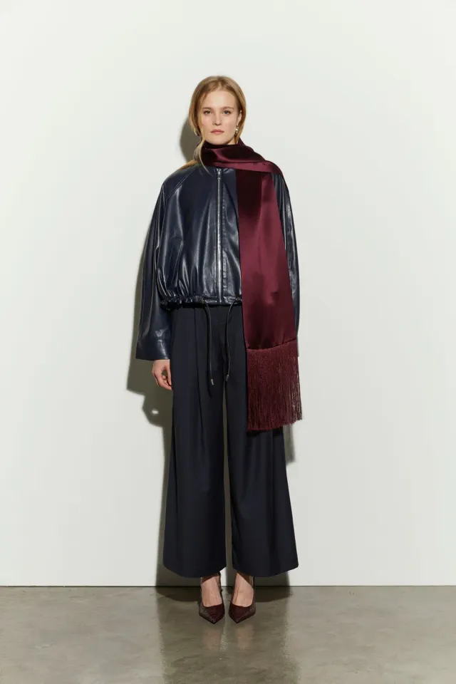 Isabelle Blanche geaca bomber albastra piele eco