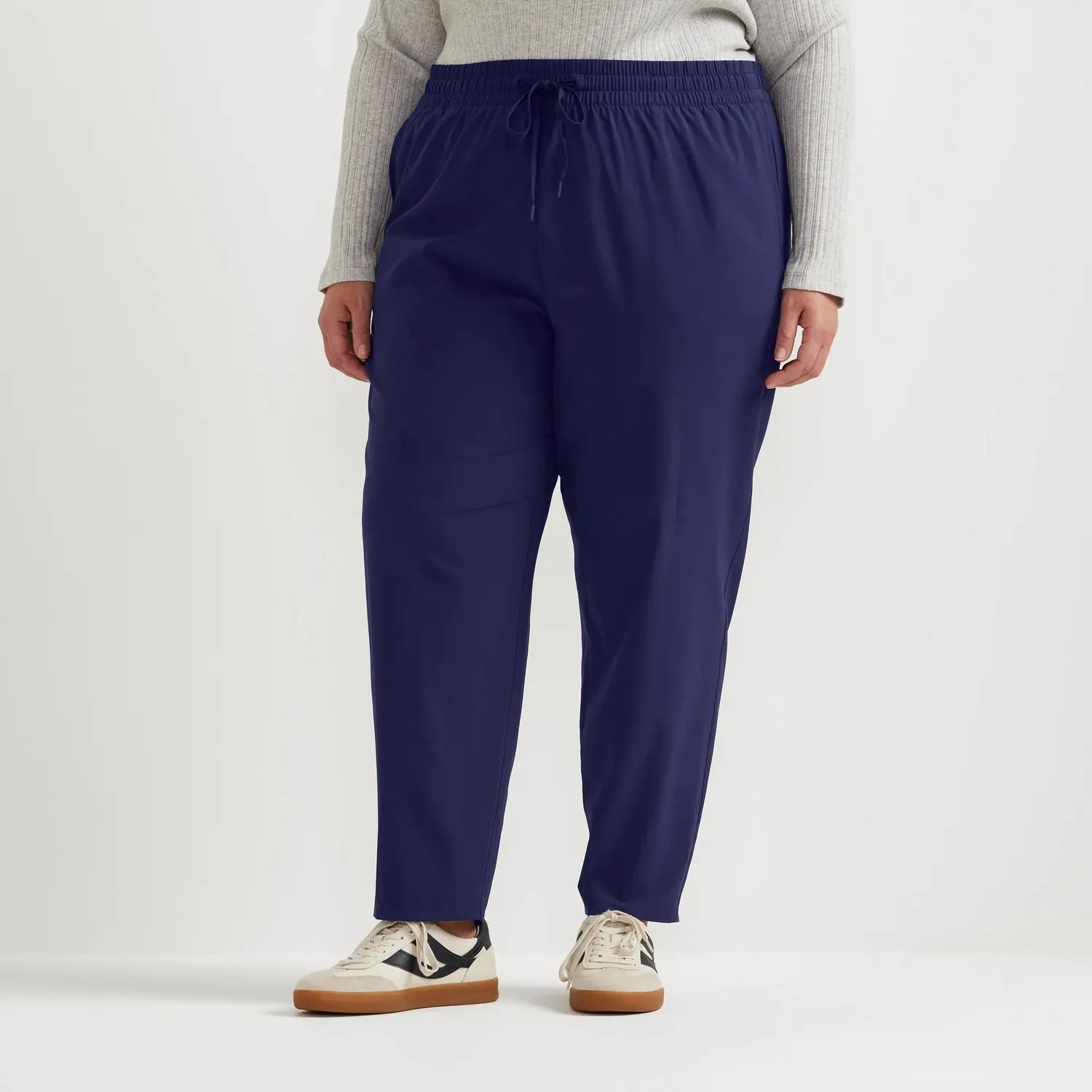 Eddie Bauer Departure Tie-Front pantaloni dama negri UPF 50+