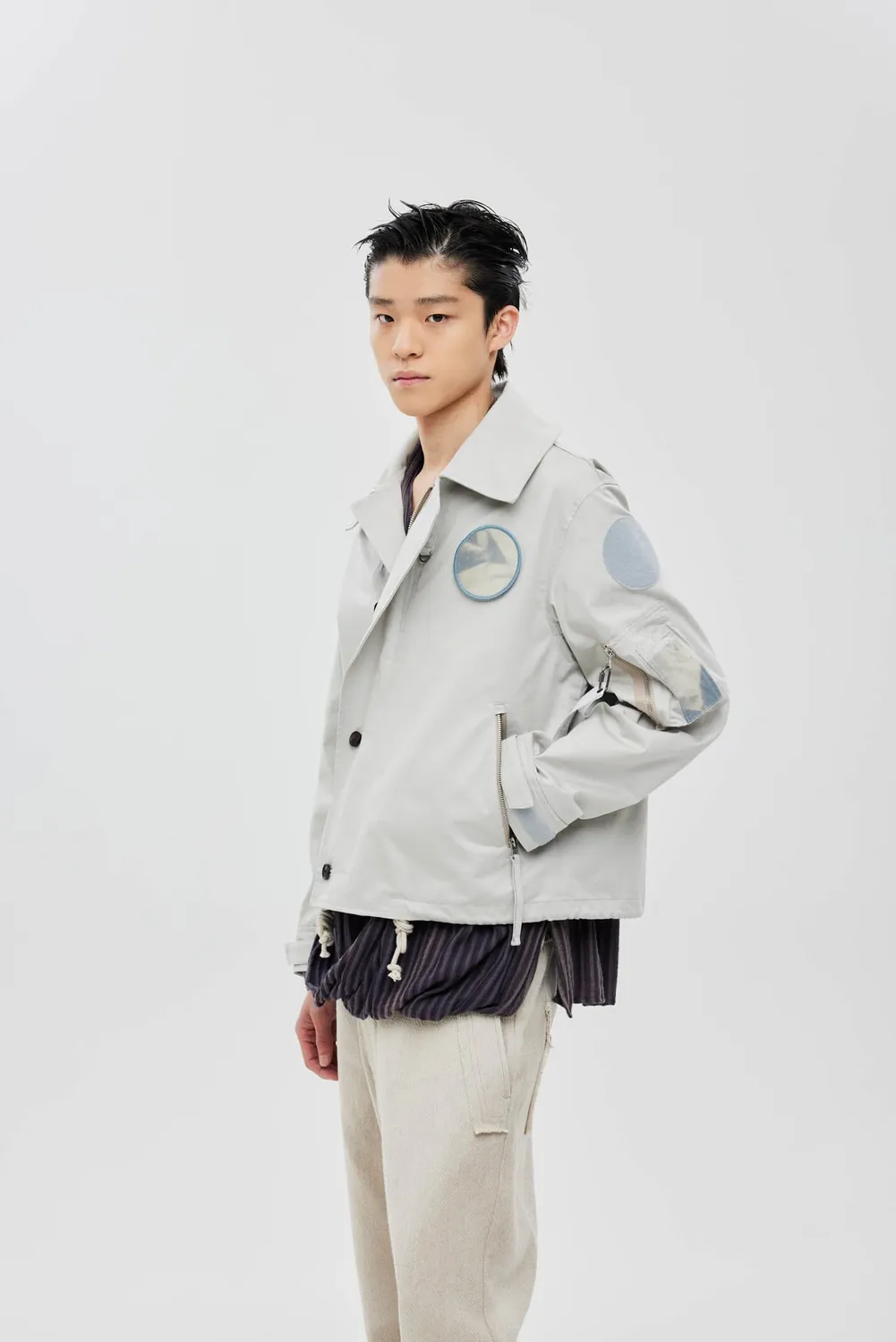 Alpha Industries JiyongKim Wide Collar palton gri deschis