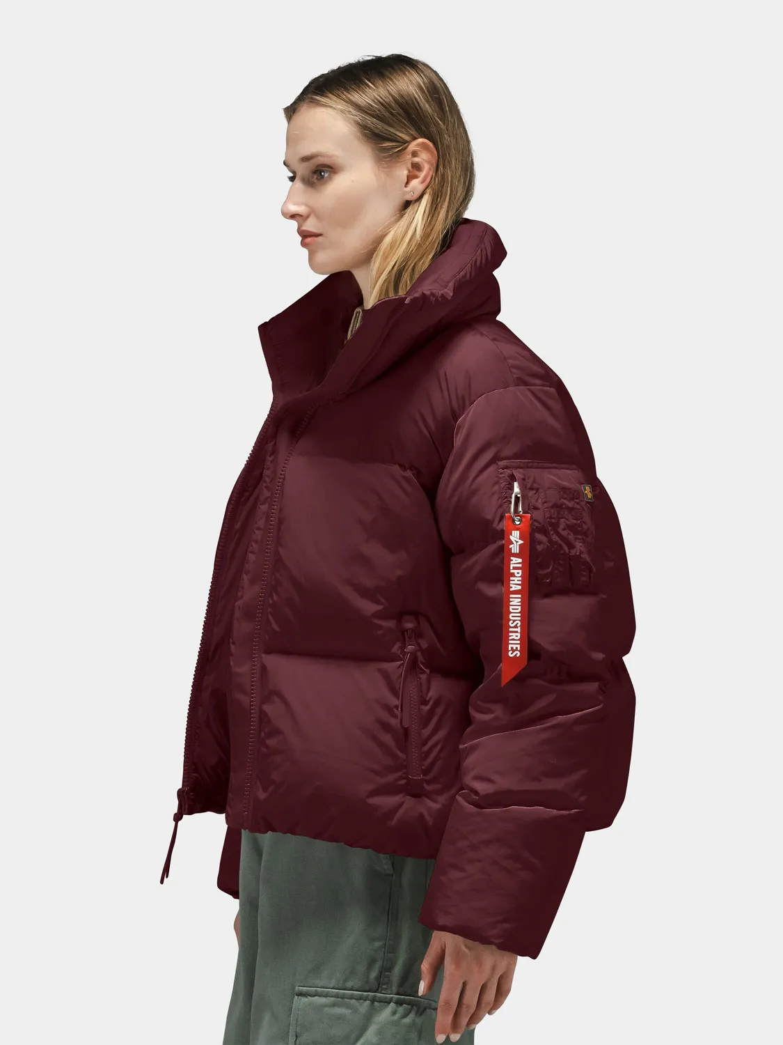 Alpha Industries Sierra Short palton negru puf damă