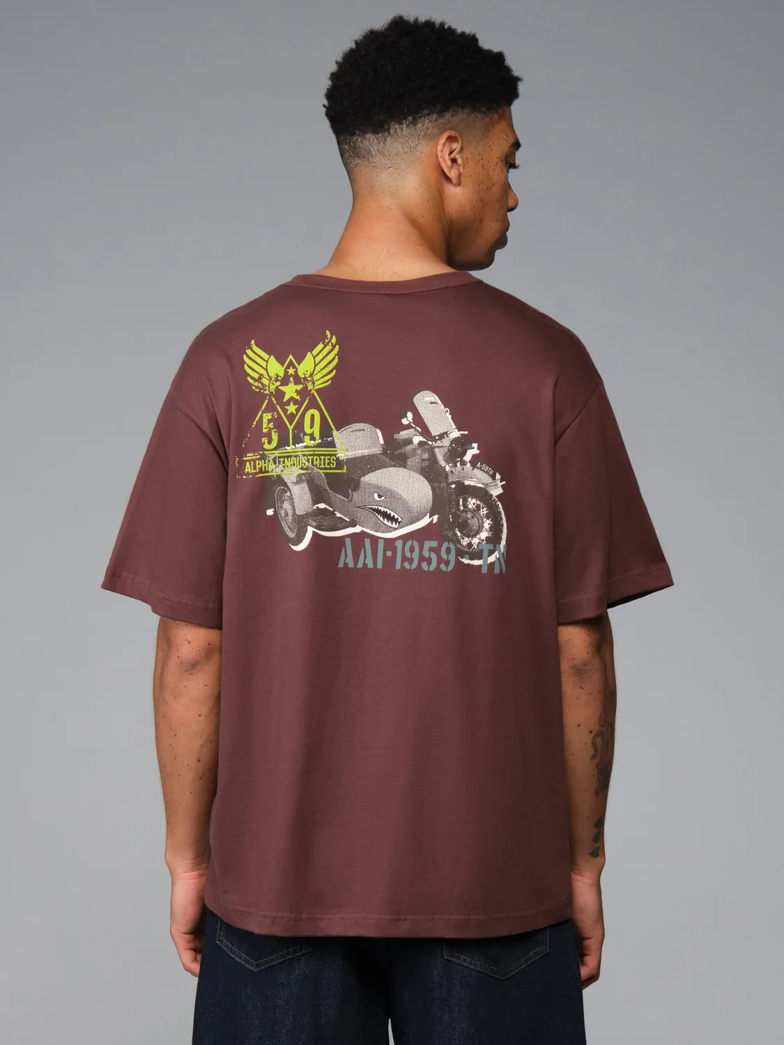 Alpha Industries Essential Moto Tee tricou maro cacao bumbac