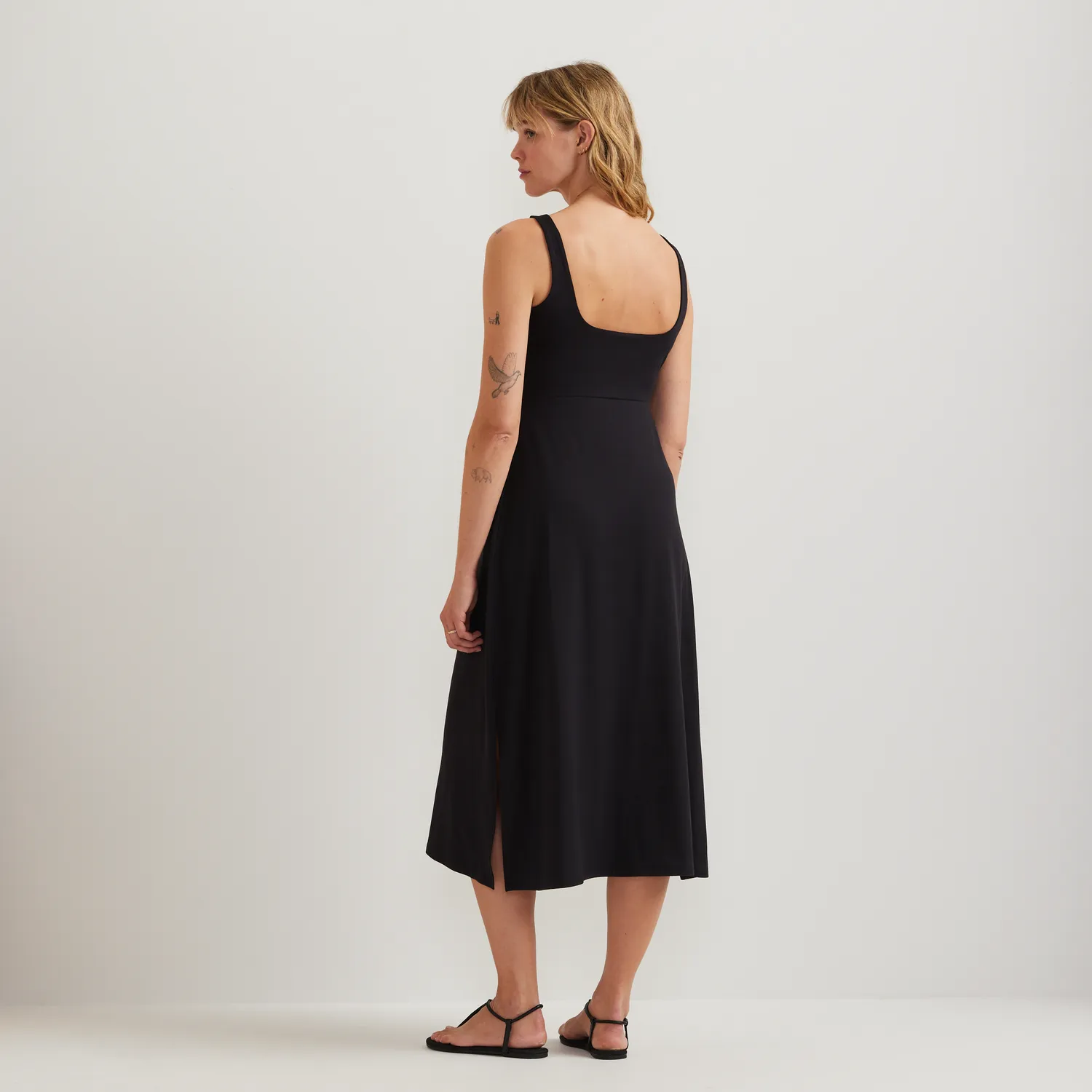 Eddie Bauer Sightseer rochie tricotata negru fara maneci