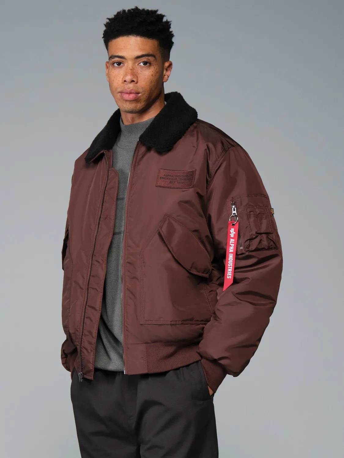 Alpha Industries CWU 45/P geaca bomber neagra Sherpa