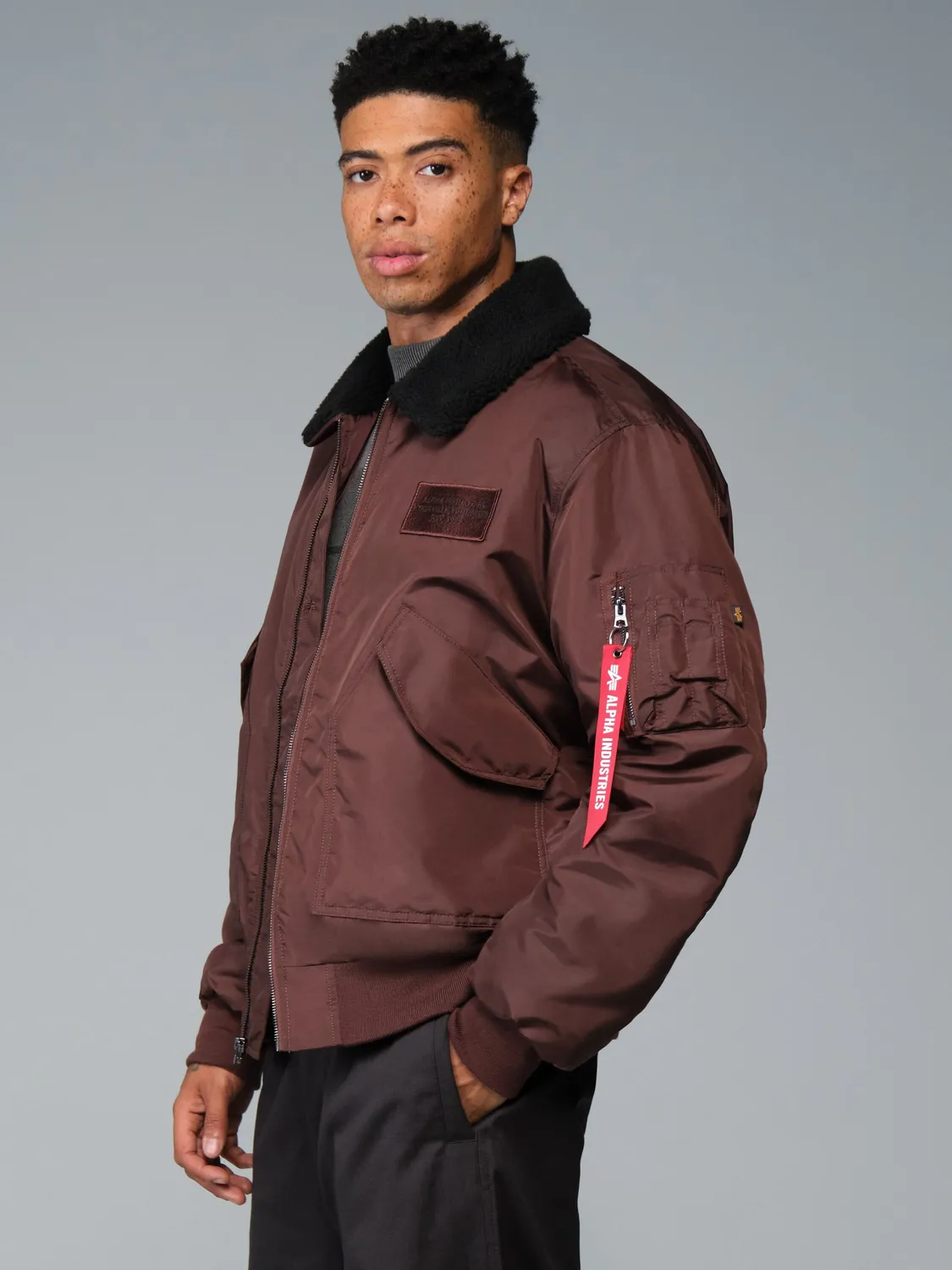 Alpha Industries CWU 45/P geaca bomber neagra Sherpa